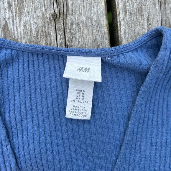 H&M ⎮ Blue ribbed long sleeve cardigan - Picture 5 of 5